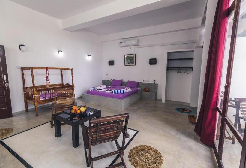 Люкс с Террасой, Nirvana Beach Boutique