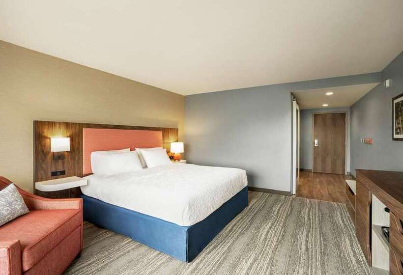 Номер Стандарт, Hampton Inn & Suites Roseburg