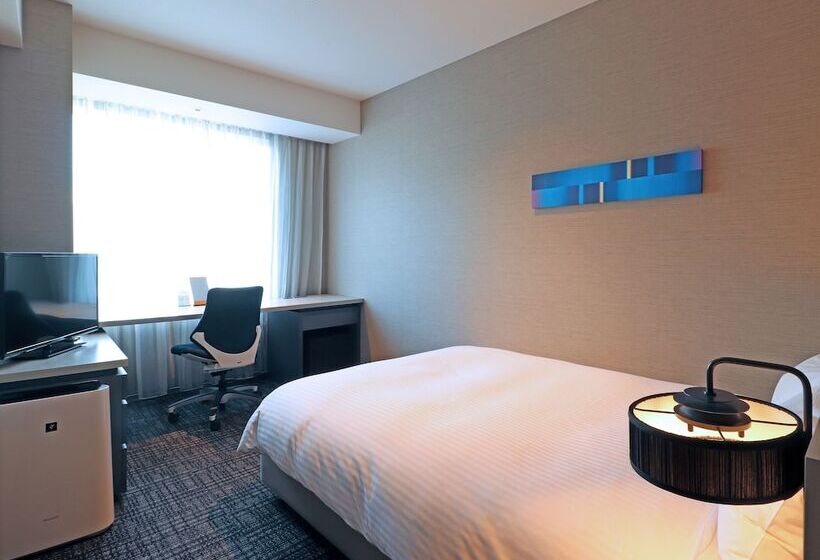 חדר אקונומי, The Square Hotel Yokohama Minatomirai