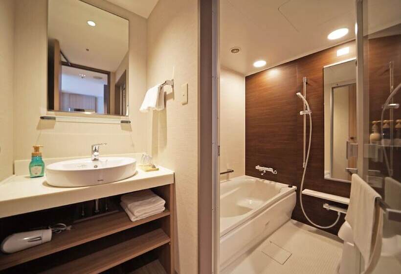 חדר סופריור, The Square Hotel Yokohama Minatomirai