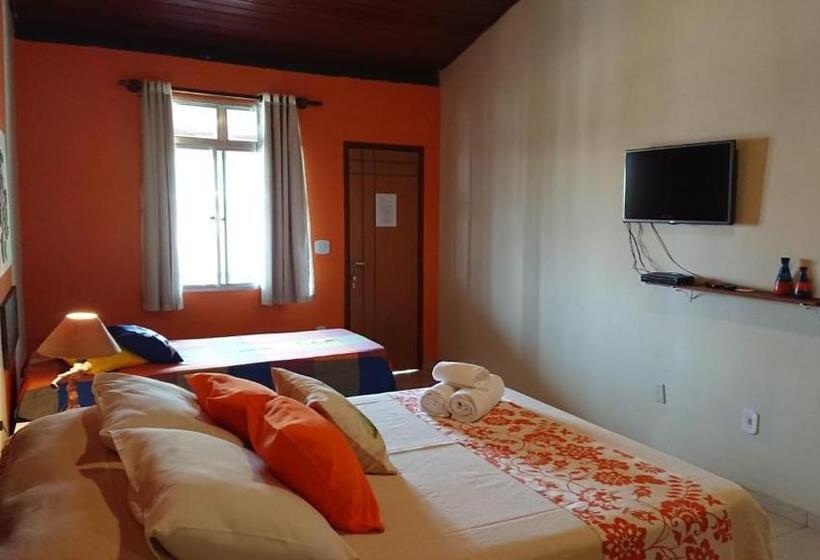 Quarto Triplo Estandar, Pousada Céu De Tucuns