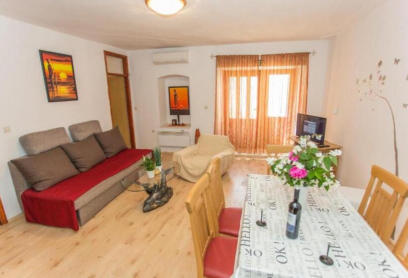 Апартаменты 1 Спальня Нижний Этаж, Apartments Villa Sol