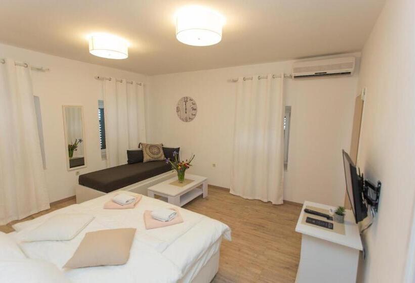 Студия Deluxe, Apartments Villa Sol