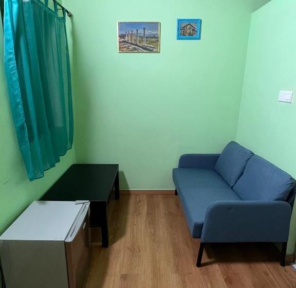 标准单人间, Zouglas App Guesthouse