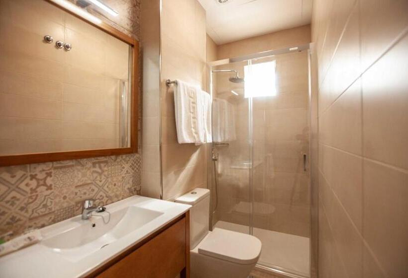 استودیوی استاندارد, Apartamentos Maier