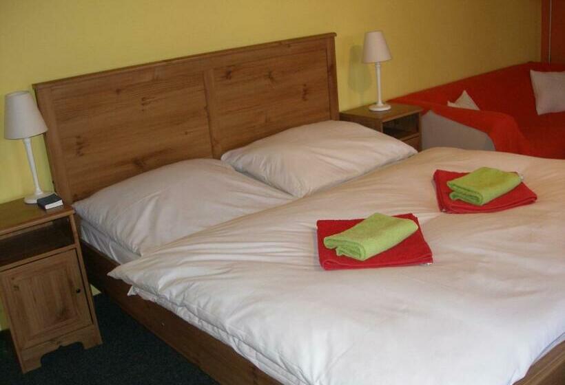 2 Yatak Odalı Daire, Penzion Via Mara
