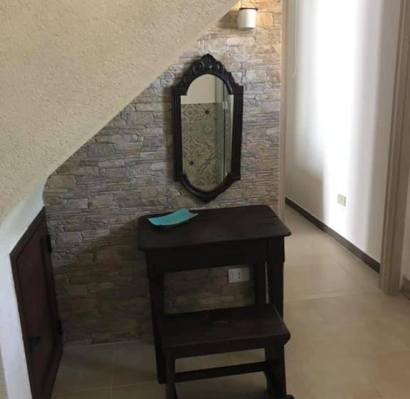 Апартаменты 1 Спальня с Балконом, B&b Cinisi Mare E Monti
