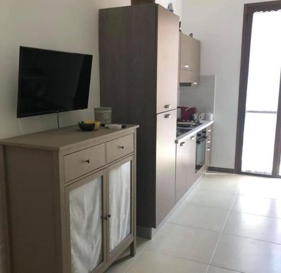 Апартаменты 1 Спальня с Балконом, B&b Cinisi Mare E Monti