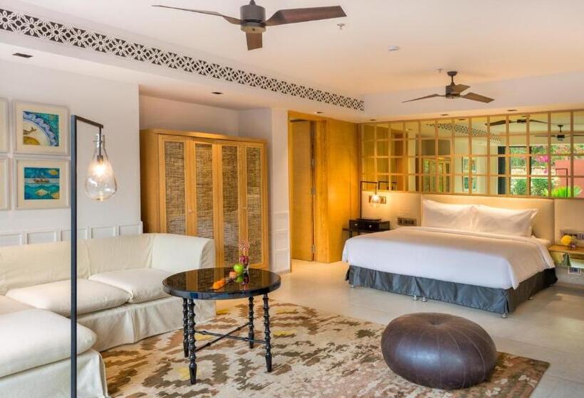 سوییت با استخر, Azaya Beach Resort
