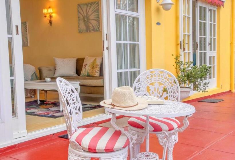 Студия Стандарт Вид на Море, Haus Am Strand   On The Beach