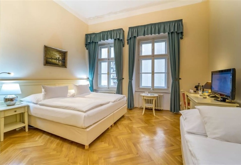 اتاق استاندارد, Josephine Old Town Square Hotel   Czech Leading Hotels