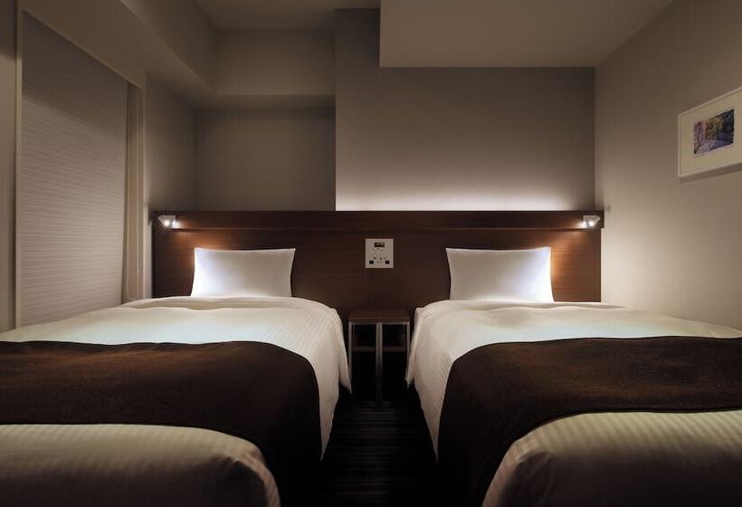 Номер Стандарт, Keio Presso Inn Tokyo Station Yaesu