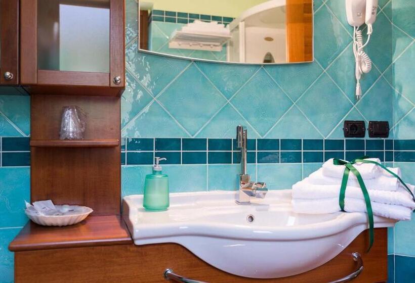 اتاق استاندارد با تخت بزرگ, B&b Miracapri