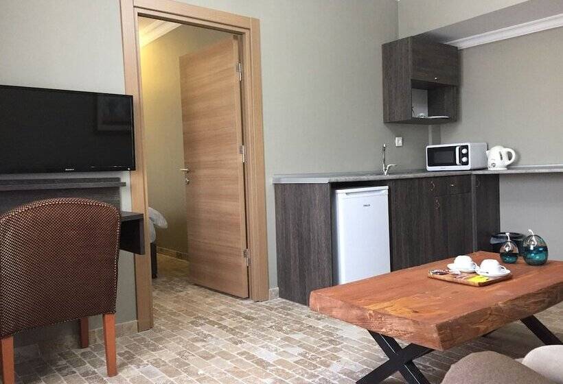 سوییت سوپریور, Grand Park Hotel Corlu