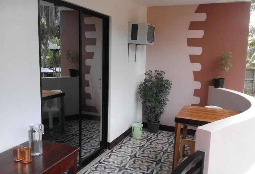 Balkonlu Standart Oda, Vali Joe Travel Lodge