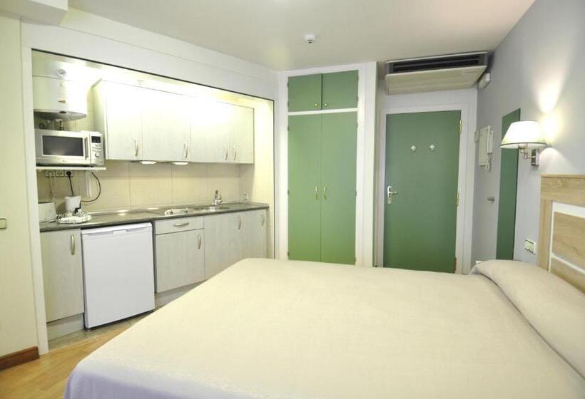 标准工作室, Apartamentos Aralso