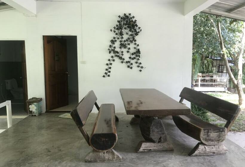 2间卧室的房子, Paramer Resort Suanphung