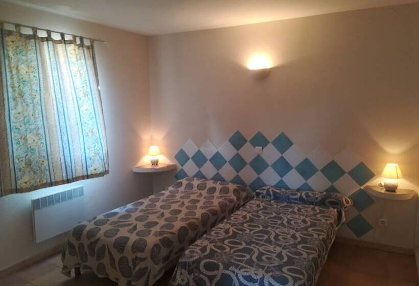 Апартаменты 2 Спальни, Residence Marina Di A Testa