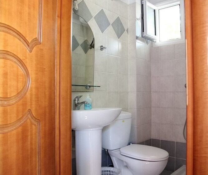 Студио Стандарт Вид на Горы, Tsertos Apartments