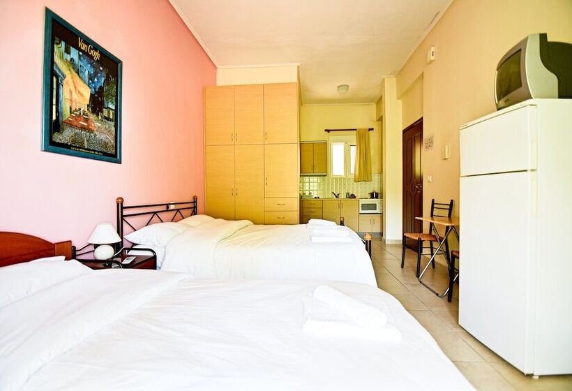 Студио Стандарт Вид на Горы, Tsertos Apartments