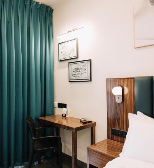 디럭스 룸, Anjuna Blue Resort
