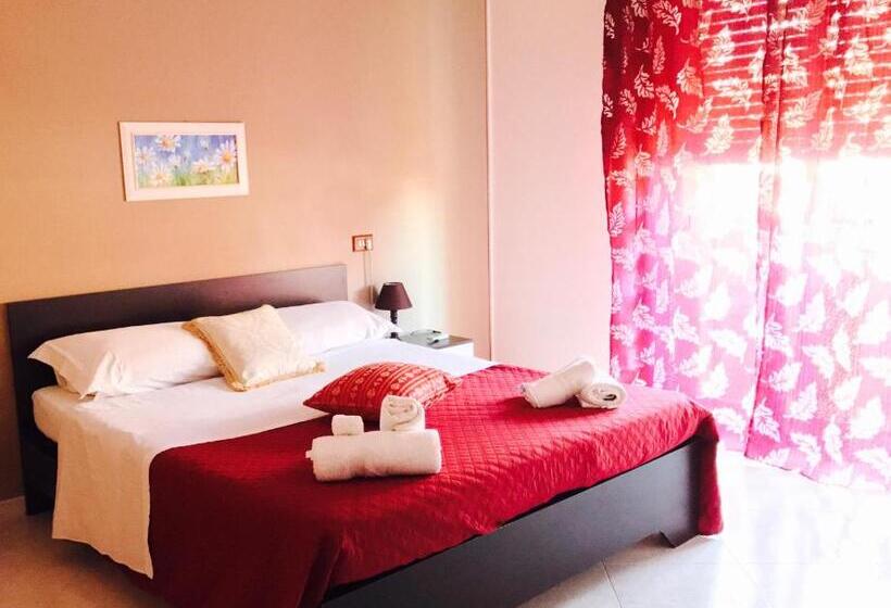 اتاق لوکس با بالکن, B&b Sikelia Mare