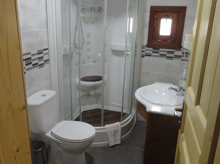 Номер Стандарт, Hostal Gran Avenida