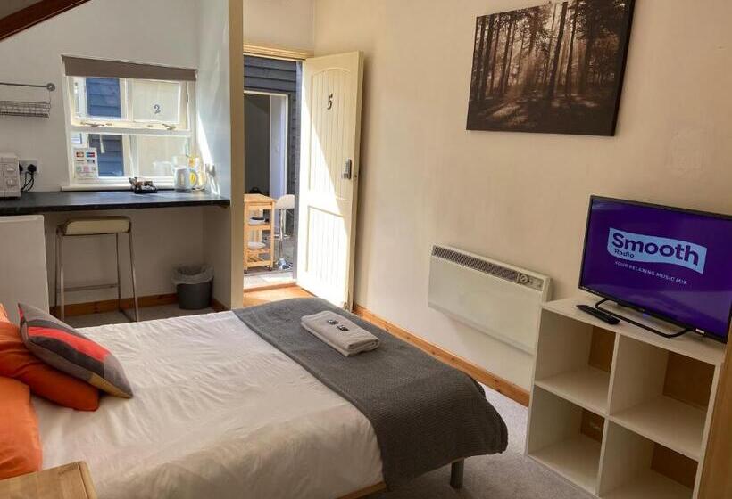 Номер Стандарт, Woodland Lodge