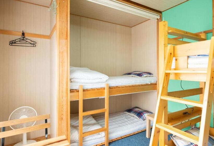 Четырехместный Номер Стандарт Вид на Сад, Destiny Inn Sakaiminato