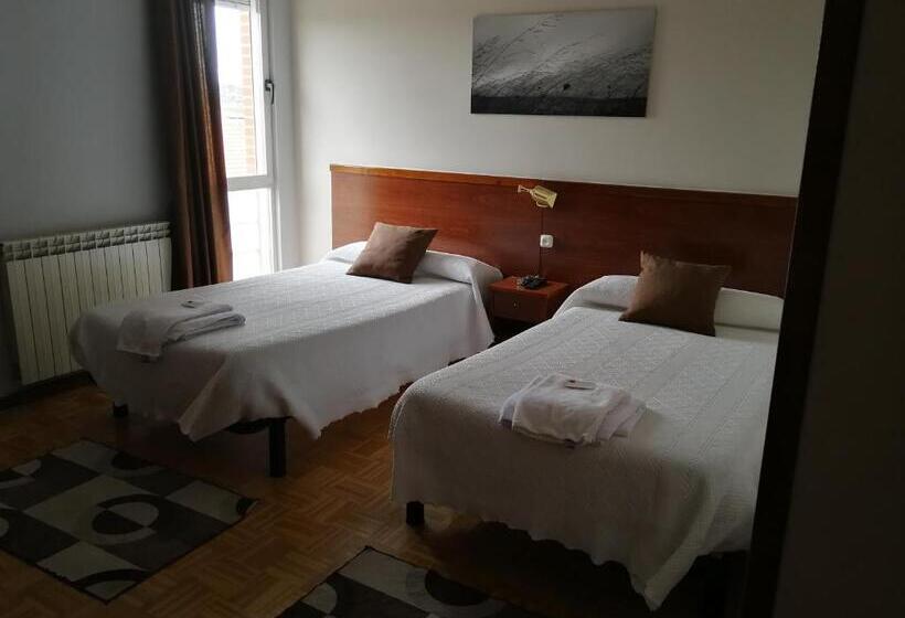 Номер Стандарт, Hostal Cerecedo