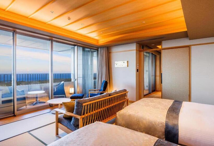 Люкс Вид на Море, Kamenoi Hotel Izukogen