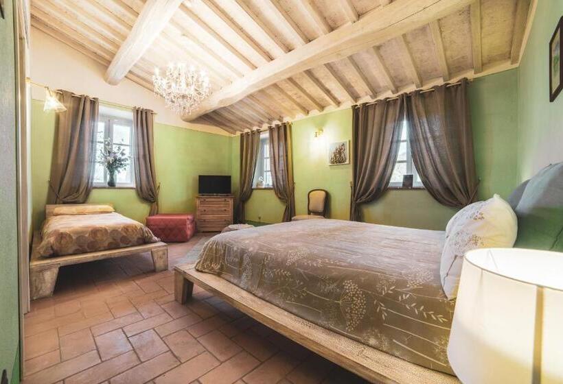Полулюкс, Podere Val D Orcia  Tuscany Equestrian