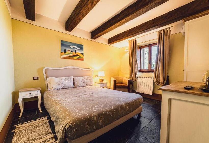 Полулюкс, Podere Val D Orcia  Tuscany Equestrian