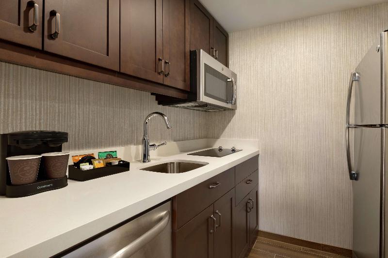Люкс Адаптированный для Инвалидов, Homewood Suites By Hilton Albany Crossgates Mall, Ny