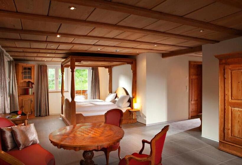 Полулюкс, Griesalp Hotels