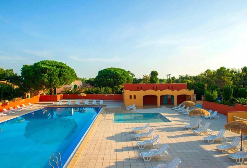 スタンダードトリプルルーム, Hôtel Goélia Argelès Village Club