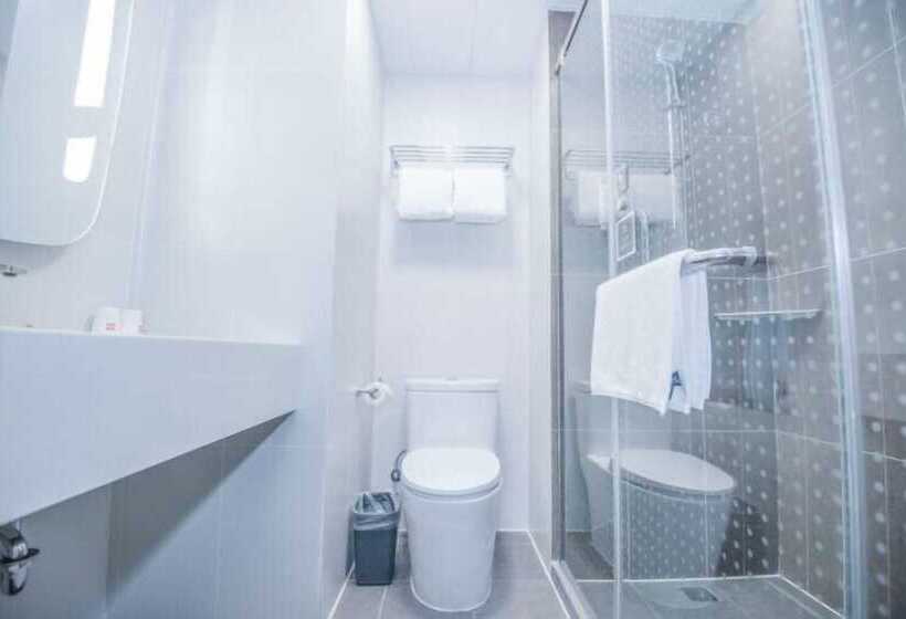 اتاق استاندارد, Ibis Luoyang Baolong Square