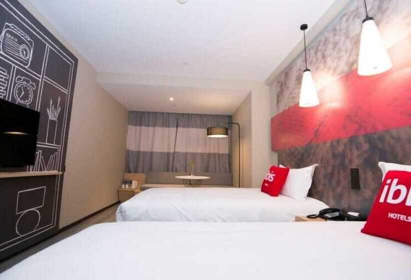 스탠다드 룸, Ibis Luoyang Baolong Square