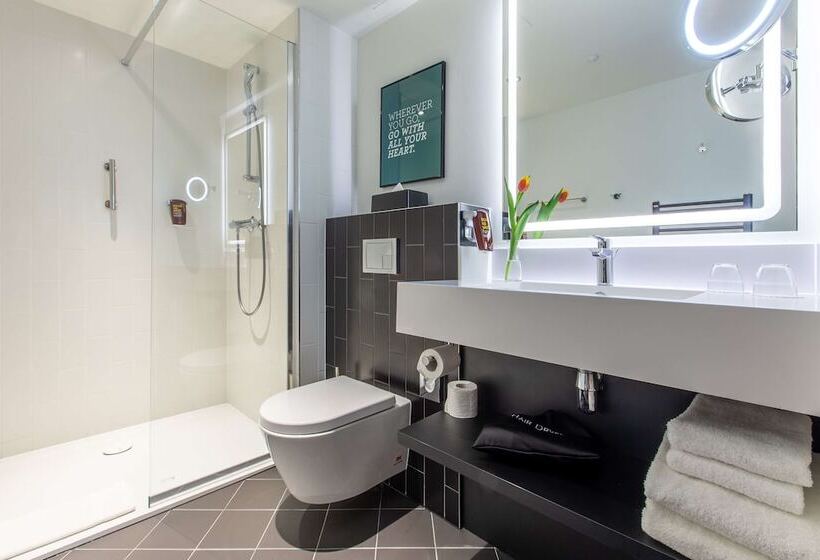 غرفة عائلية, Park Inn By Radisson Poznan