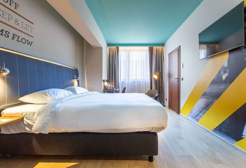 Номер Superior с Балконом, Park Inn By Radisson Poznan