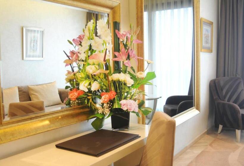 带阳台的行政套房, Suite Hotel Casa Diamond
