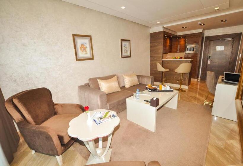 带阳台的行政套房, Suite Hotel Casa Diamond