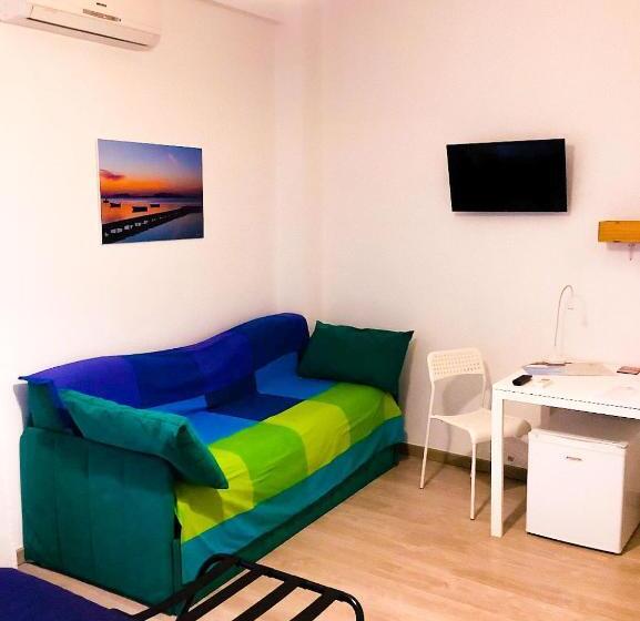 اتاق استاندارد, B&b Maryjose