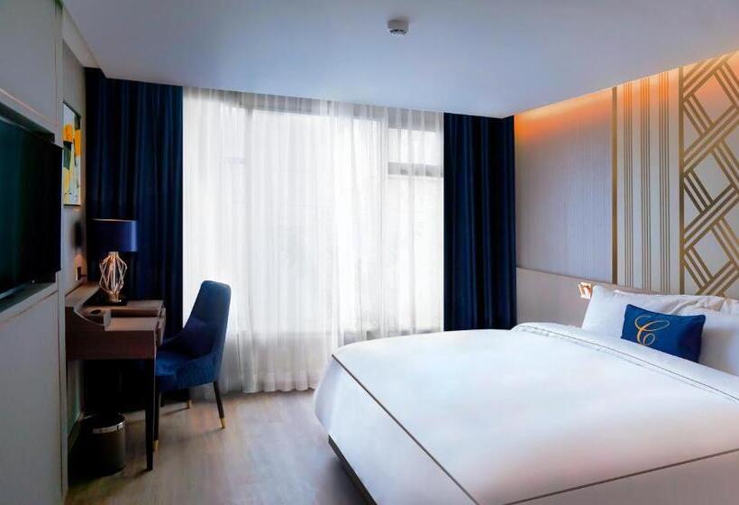 Номер Премиум, Glow Sukhumvit 5