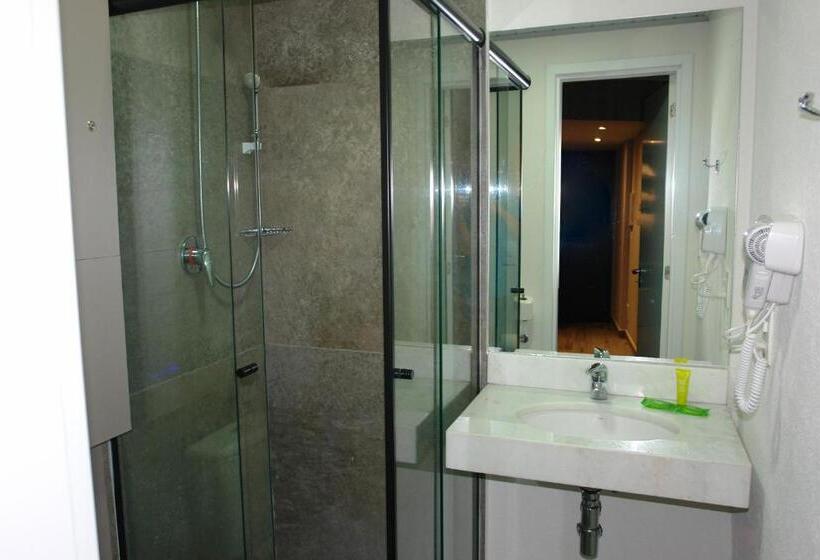 标准间, Ibis Styles Itauna
