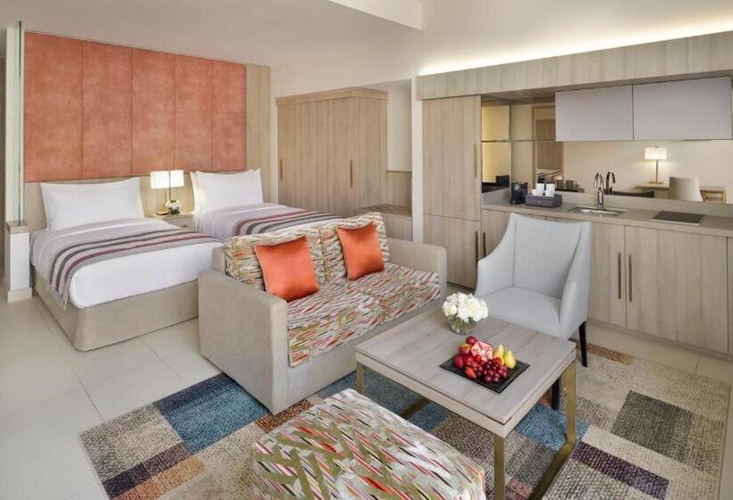 Студия Стандарт Interior, Mövenpick Hotel Tahlia Jeddah