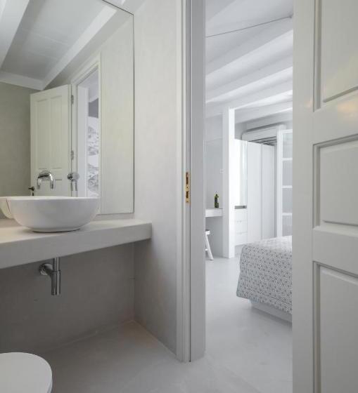 豪华房间, Antony Suites