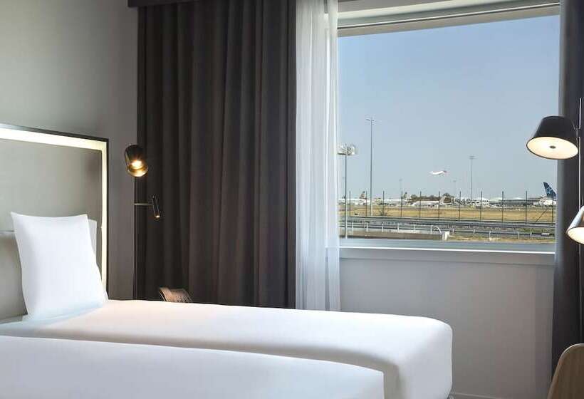 Номер Стандарт, Innside By Meliá Paris Charles De Gaulle Airport