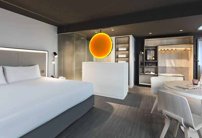 Номер Стандарт, Innside By Meliá Paris Charles De Gaulle Airport