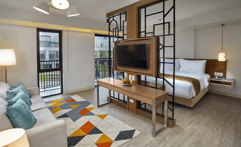 Люкс, Quest Hotel Tagaytay